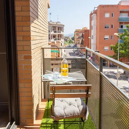 Pet-friendly Duplex With Terrace * Malgrat de Mar