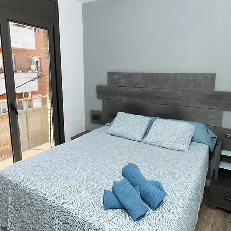 Apartment Duplex In Near Sandy